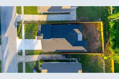 1442 E Allen Avenue, Fort Worth, TX 76104 - Photo 37