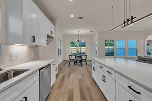 1442 E Allen Ave, Fort Worth, TX 76104 - Photo 13