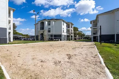 521 Southwest Parkway #304, College Station, TX 77840 - Photo 5
