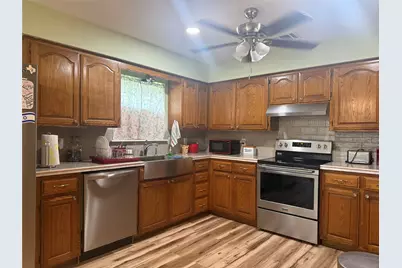 1192 Deer Trail, Glen Rose, TX 76043 - Photo 9