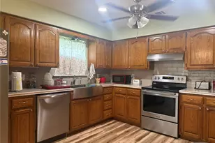 1192 Deer Trail, Glen Rose, TX 76043 - Photo 9