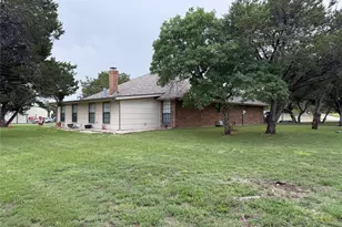 1192 Deer Trail, Glen Rose, TX 76043 - Photo 5
