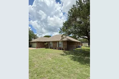 1192 Deer Trail, Glen Rose, TX 76043 - Photo 3