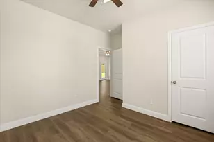 2414 Forest Hill Ln, Granbury, TX 76048 - Photo 27