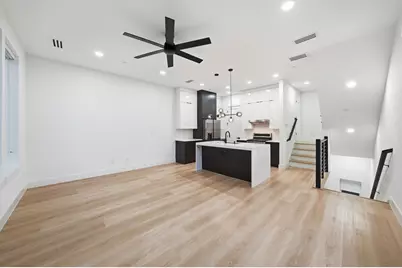 2015 California Drive #106, Dallas, TX 75204 - Photo 3