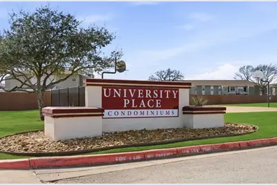 525 Southwest Parkway #104, College Station, TX 77840 - Photo 3