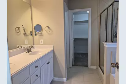 504 Eastland Drive, Lewisville, TX 75056 - Photo 15