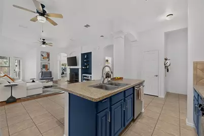 905 Lake Grove Drive, Little Elm, TX 75068 - Photo 11