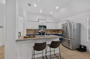 905 Lake Grove Dr, Little Elm, TX 75068 - Photo 9