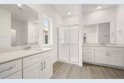 5701 Lakeview Drive, Watauga, TX 76148 - Photo 11