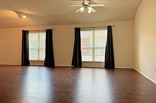9805 Nixon Dr, McKinney, TX 75072 - Photo 5