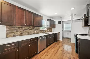 5600 Conroy St, Fort Worth, TX 76134 - Photo 7