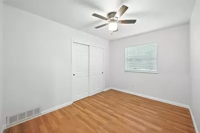 5600 Conroy Street, Fort Worth, TX 76134 - Photo 15