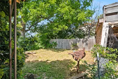 1307 S Seaman Street, Eastland, TX 76448 - Photo 7