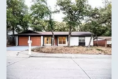 65 Somerset Terrace, Bedford, TX 76022 - Photo 1