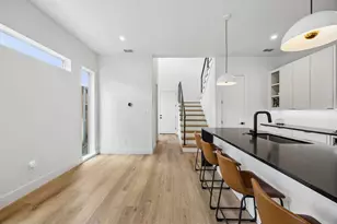 818 Muncie Ave, Dallas, TX 75212 - Photo 11
