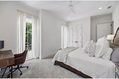 818 Muncie Avenue, Dallas, TX 75212 - Photo 23