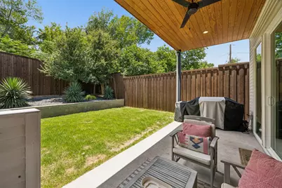 818 Muncie Avenue, Dallas, TX 75212 - Photo 25