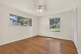 7148 Walling Ln, Dallas, TX 75231 - Photo 25