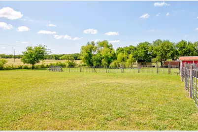 21921 Quail Run Road, Sanger, TX 76266 - Photo 31