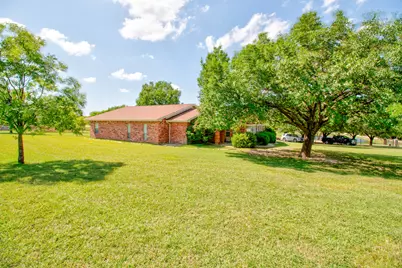 21921 Quail Run Road, Sanger, TX 76266 - Photo 9