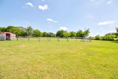 21921 Quail Run Road, Sanger, TX 76266 - Photo 35
