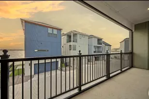 802 Resort Dr, Rowlett, TX 75088 - Photo 3