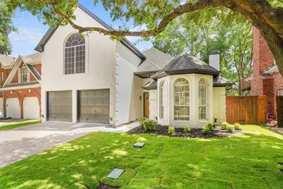 304 Riverwalk Lane, Irving, TX 75063 - Photo 3