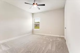 1080 Julian Dr, Van Alstyne, TX 75495 - Photo 17