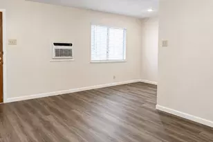 1908 N Alexander St, Sherman, TX 75092 - Photo 9