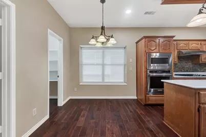 706 Green Apple Drive, Garland, TX 75044 - Photo 9