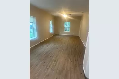 208 Washington Street, Bowie, TX 76230 - Photo 3