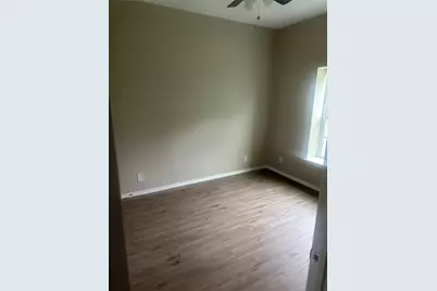 208 Washington Street, Bowie, TX 76230 - Photo 7