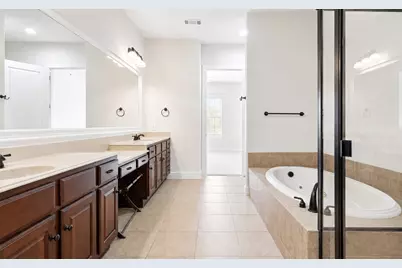 610 Via Ravello #201, Irving, TX 75039 - Photo 25