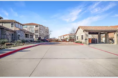 610 Via Ravello #201, Irving, TX 75039 - Photo 31