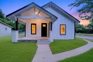 2923 Walnut St, Greenville, TX 75401 - Photo 1