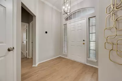5512 Worley Drive, The Colony, TX 75056 - Photo 3
