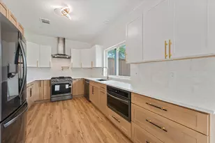 1404 Meadowbrook Dr, McKinney, TX 75069 - Photo 11