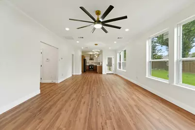 1404 Meadowbrook Drive, McKinney, TX 75069 - Photo 7