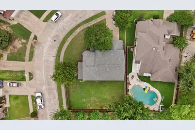 1404 Meadowbrook Drive, McKinney, TX 75069 - Photo 39