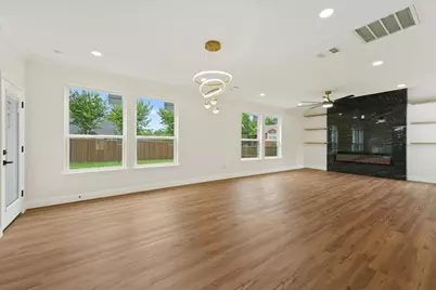 1404 Meadowbrook Drive, McKinney, TX 75069 - Photo 9