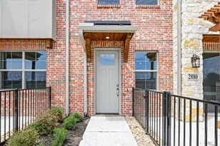 2880 Enfield, The Colony, TX 75056 - Photo 3