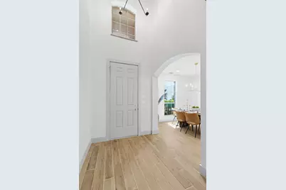 1902 Bentwood Court, Grapevine, TX 76051 - Photo 5