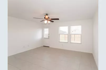 5720 Rockrose Lane, Princeton, TX 75407 - Photo 3