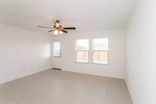 5720 Rockrose Ln, Princeton, TX 75407 - Photo 3