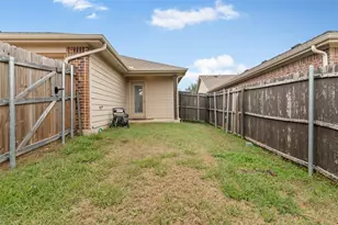 1313 Honeywood Ln, Royse City, TX 75189 - Photo 17