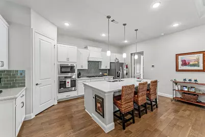 7721 Haddington, The Colony, TX 75056 - Photo 5