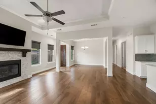 7721 Haddington, The Colony, TX 75056 - Photo 9