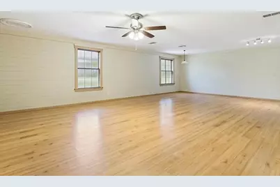 3221 Bandera Street, Athens, TX 75752 - Photo 17