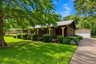 3221 Bandera St, Athens, TX 75752 - Photo 3